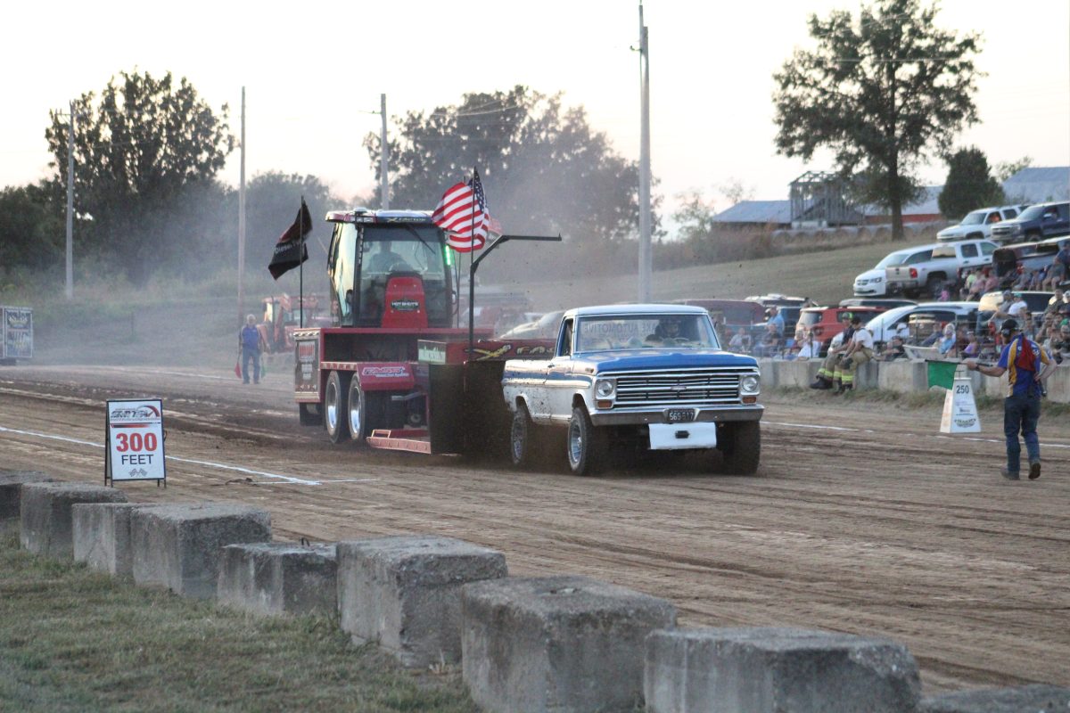 Truck and tractor pulling fever