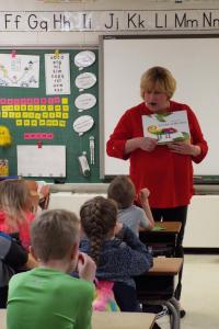 Sen. Eslinger visits LR-VIII cp6712